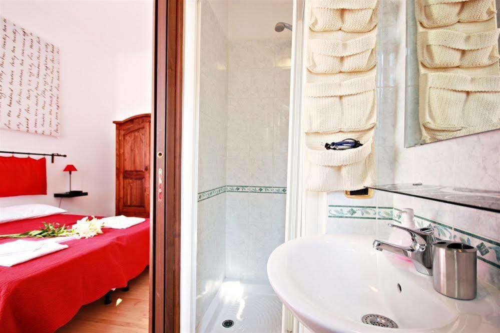 Affittacamere San Pietro Resort Рим Екстер'єр фото